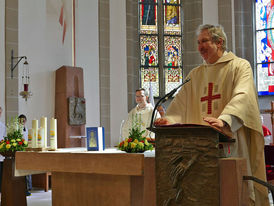 Feierlicher Gründungsgottesdienst der Pfarrei St. Heimerad (Foto: Karl-Franz Thiede)